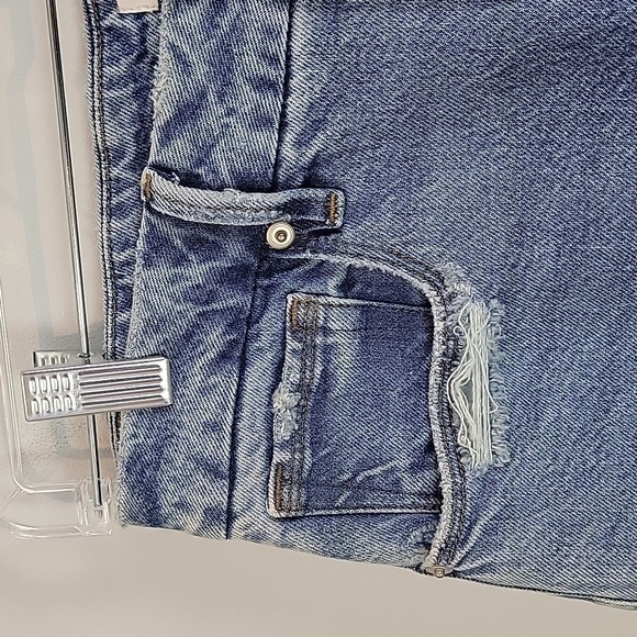 Good American blue jeans with frayed hem size 8/29 - Picture 3 of 12